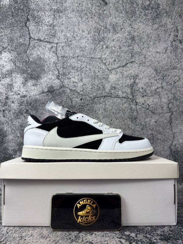 Jordan 1 Retro Low OG SP Travis Scott