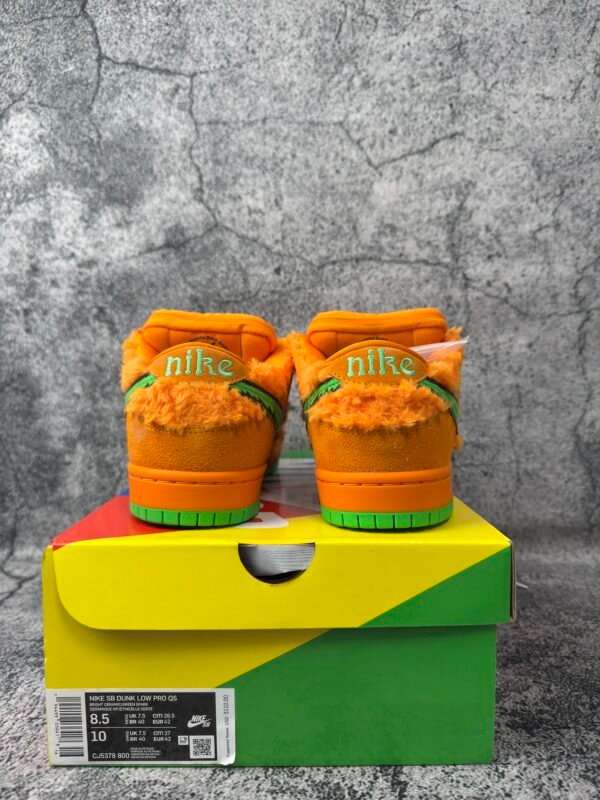 Nike SB Dunk Low Grateful Dead Bears Orange