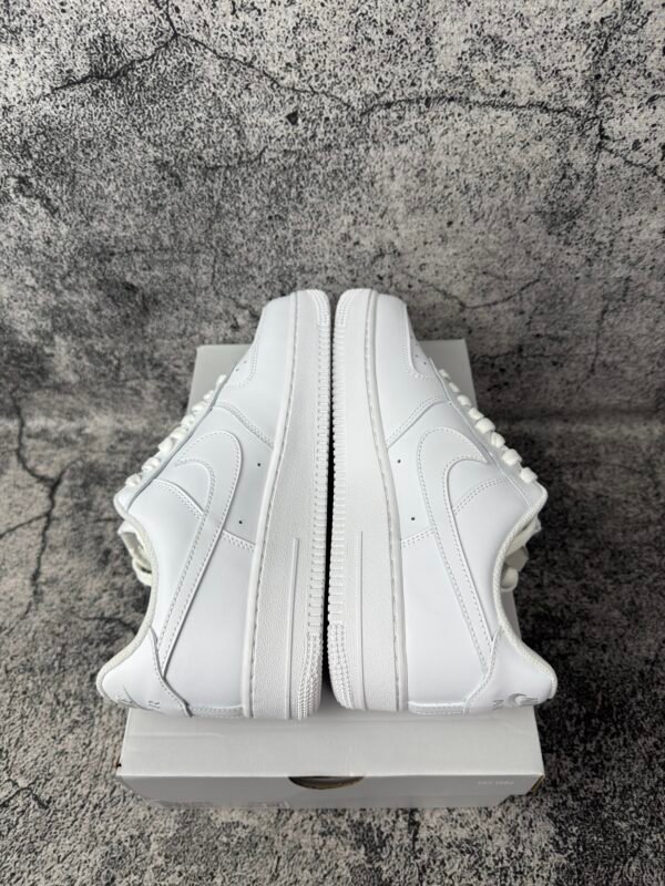 Nike Air Force 1 Low '07 White