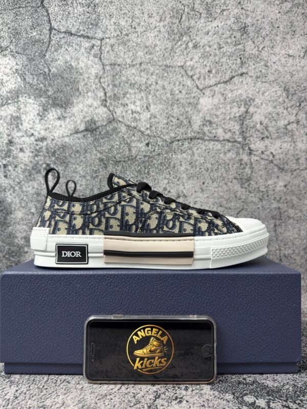 Dior B23 Maxi Dior Oblique Beige Black