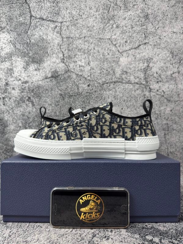 Dior B23 Maxi Dior Oblique Beige Black