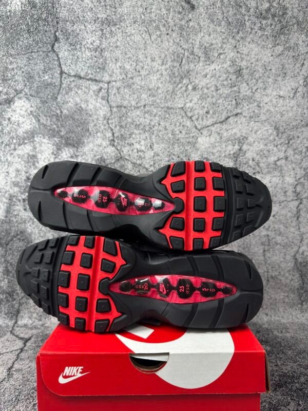 Nike Air Max 95 OG Solar Red