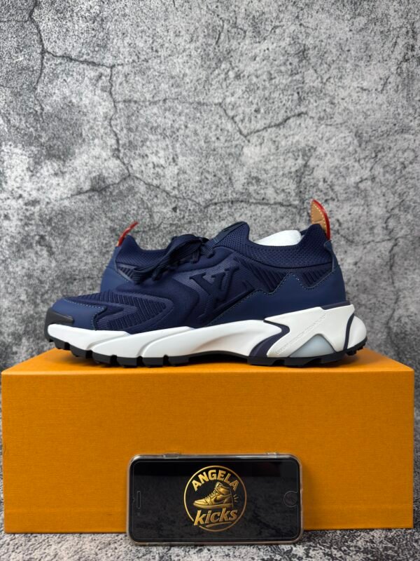 LOUIS VUITTON Runner Tatic