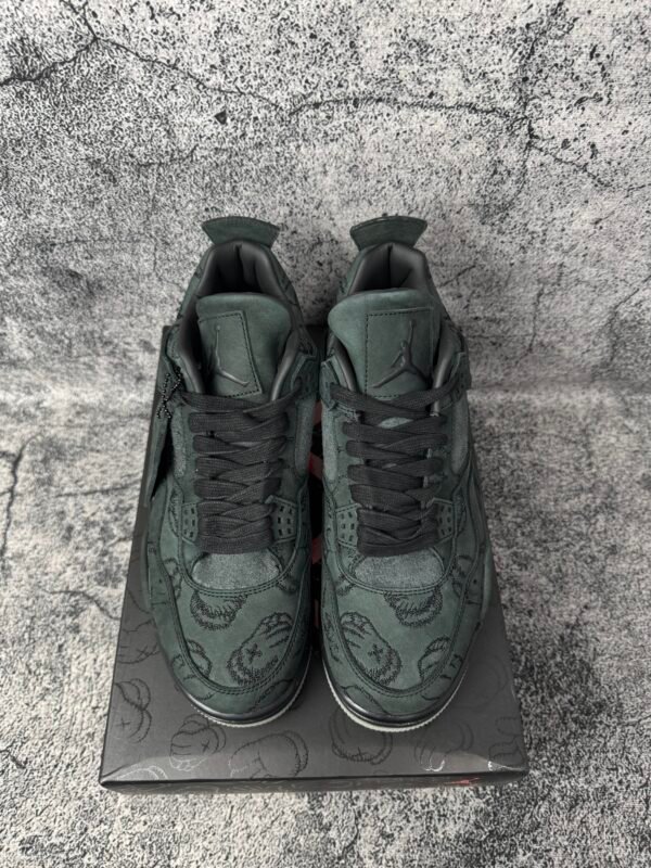 Jordan 4 Retro Kaws Black