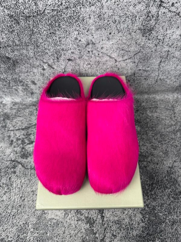 Marni Long Hair Calfskin Fussbett Sabot Mule Prune Violet