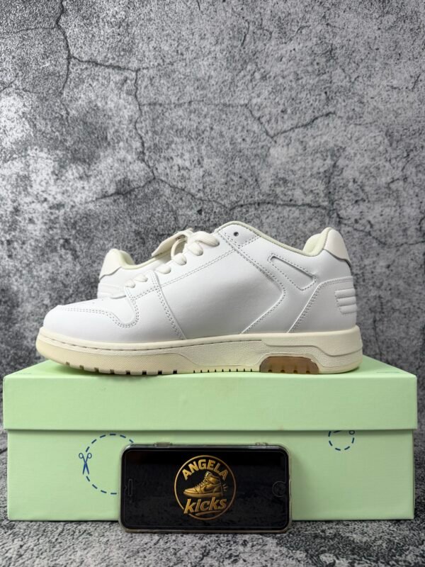 OFF-WHITE OOO Low Tops White Black SS21