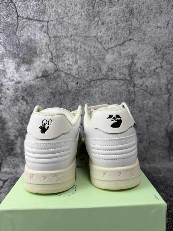 OFF-WHITE OOO Low Tops White Black SS21