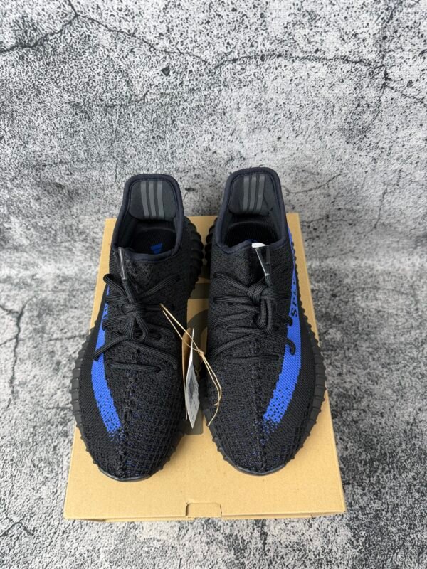 adidas Yeezy Boost 350 V2 Dazzling Blue