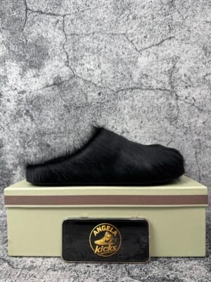 Marni Long Hair Calfskin Fussbett Sabot Mule Black