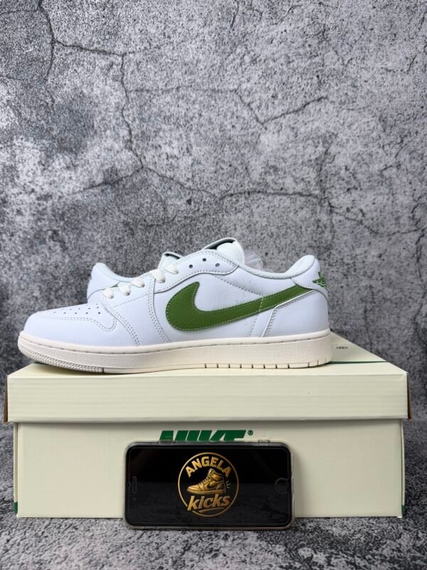 Jordan 1 Retro Low OG SP Travis Scott