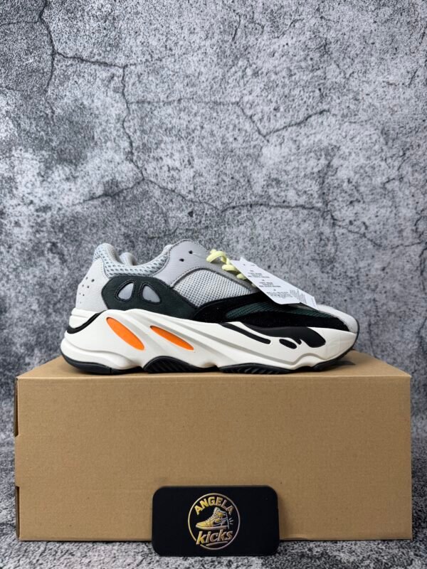 adidas Yeezy Boost 700 Wave Runner