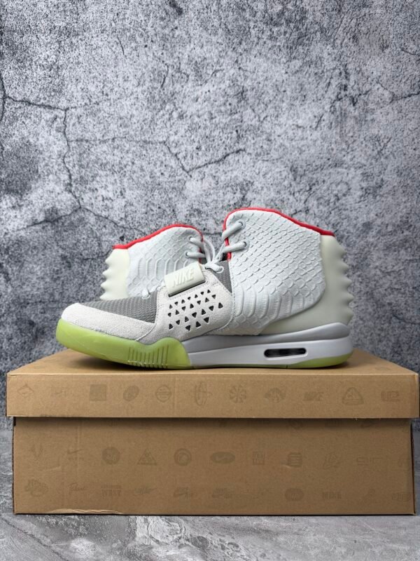 Nike Air Yeezy 2 Pure Platinum
