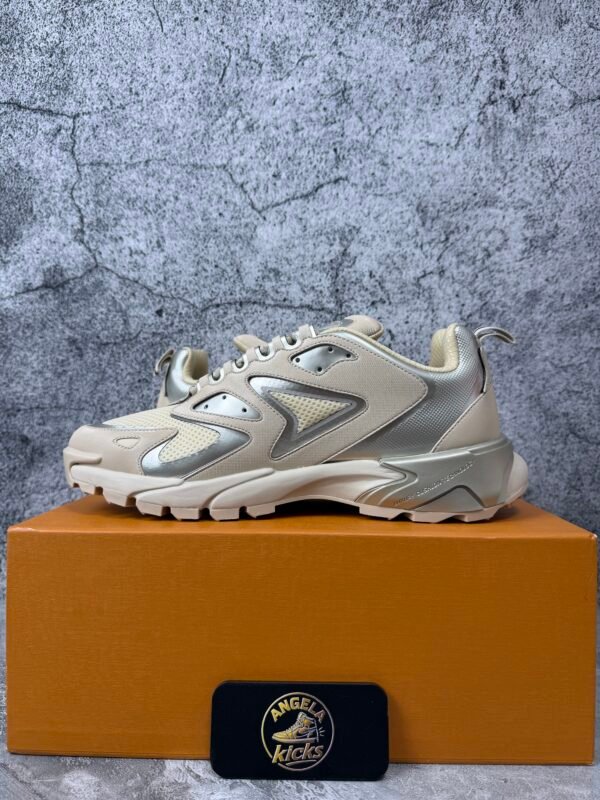 LOUIS VUITTON Runner Tatic