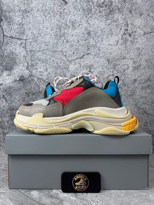 Balenciaga Triple S