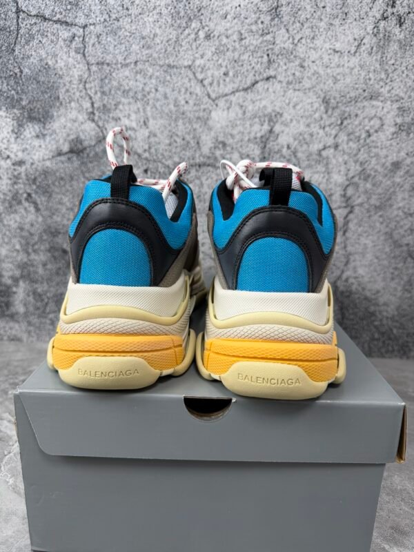 Balenciaga Triple S