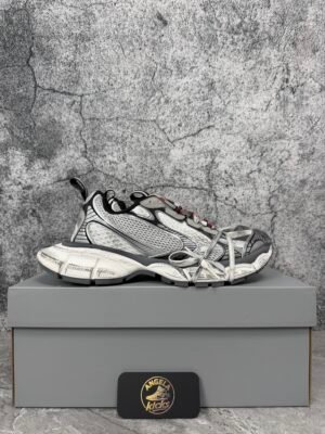 Balenciaga 3XL Grey White Red