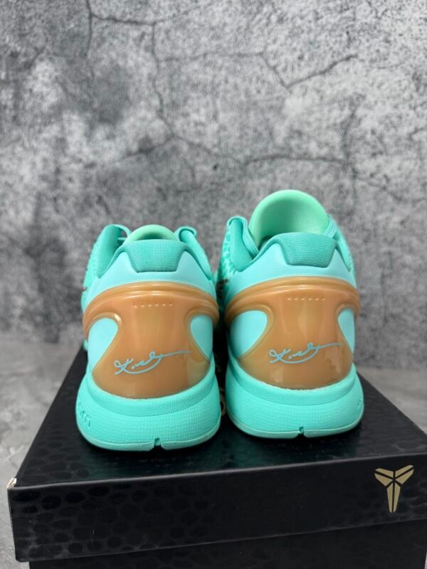 Nike Kobe 6 Protro Jalen Brunson Statue of Liberty