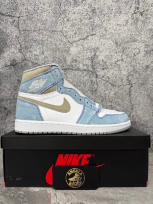 Jordan 1 Retro High Hyper Royal Smoke Grey