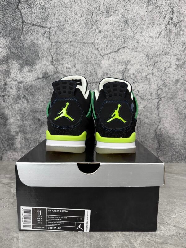 Jordan 4 Retro Doernbecher