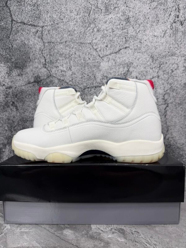 Jordan 11 Retro 285