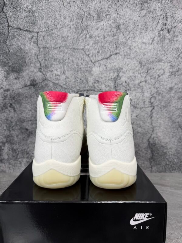 Jordan 11 Retro 285