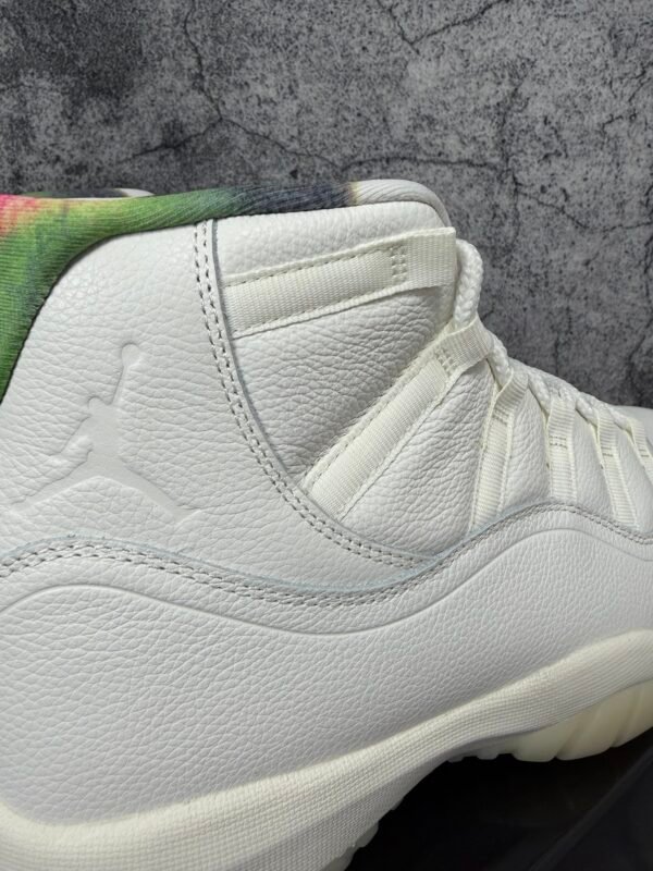 Jordan 11 Retro 285