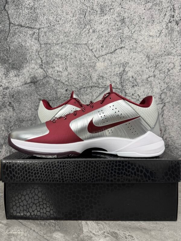 Nike Kobe 5 Protro Lower Merion Aces Away