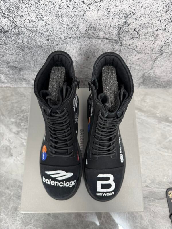 Balenciaga Combat Strike