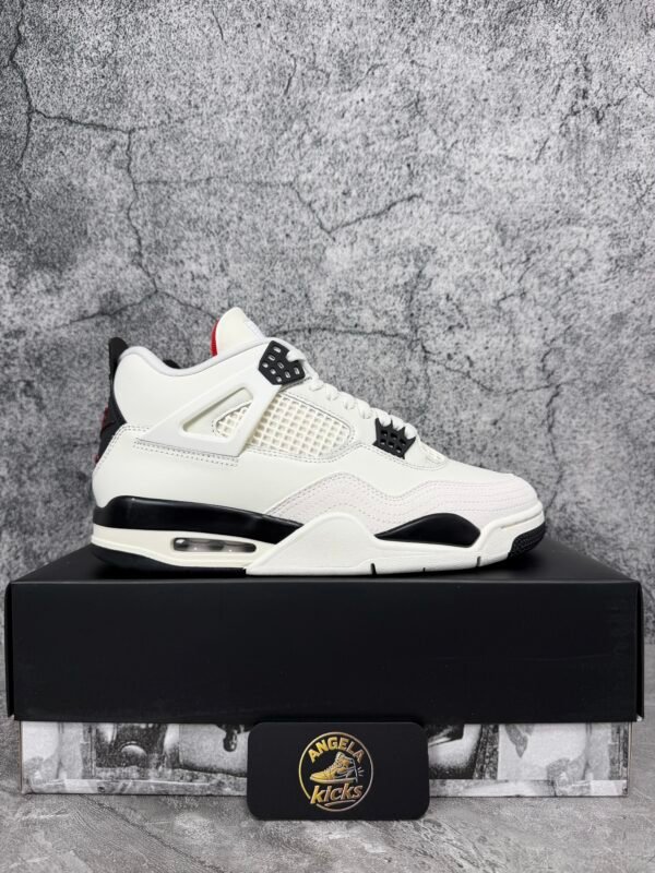Jordan 4 Retro OG Flight Club