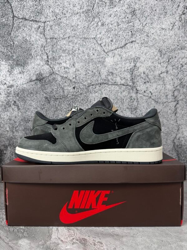 Travis Scott x Jordan Air Jordan 1 Low