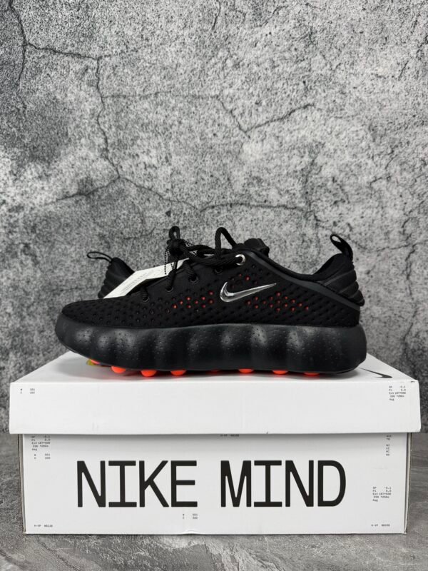 Nike Mind 002 Black Hyper Crimson