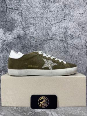 Golden Goose Super-Star