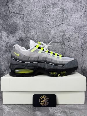 Nike Air Max 95 SP Undefeated Geo NYC Neon