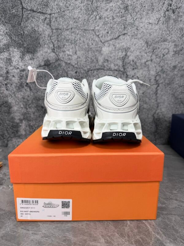 Dior B35 NXXT