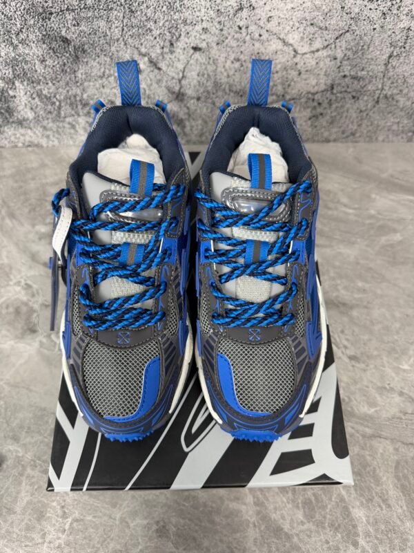 OFF-WHITE Be Right Back