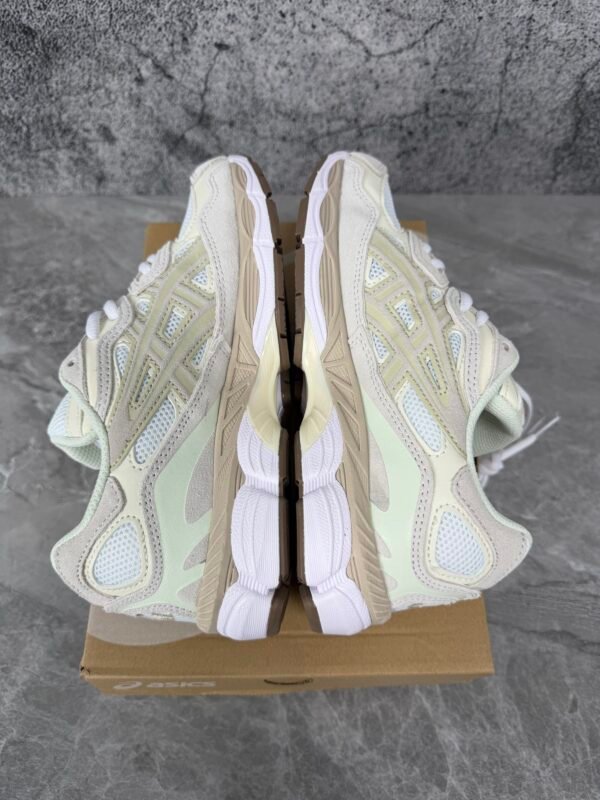 ASICS Gel-NYC White Feather Grey