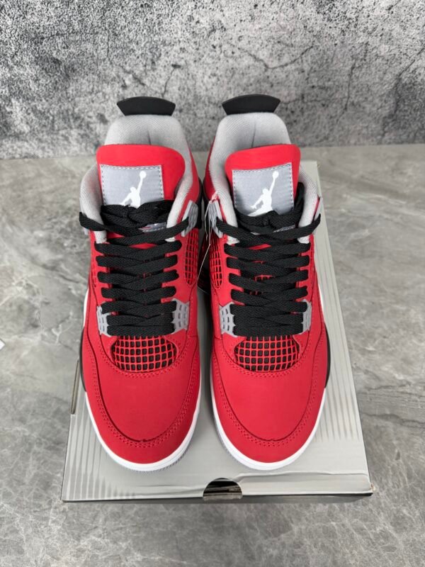 Jordan 4 Retro Toro Bravo (2026)
