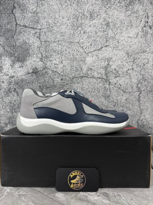 Prada America's Cup Ultramarine