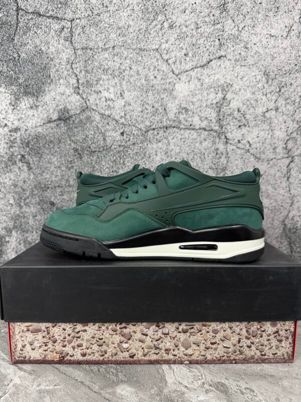 Jordan 4 RM SP Nigel Sylvester Grandma's Driveway