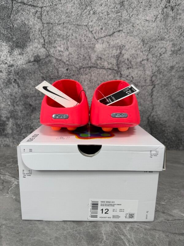Nike Mind 001 Slide Solar Red