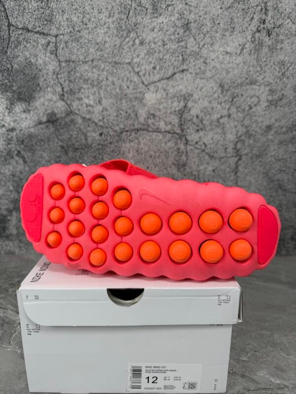 Nike Mind 001 Slide Solar Red