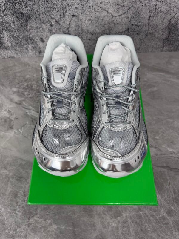 Bottega Veneta Orbit Silver