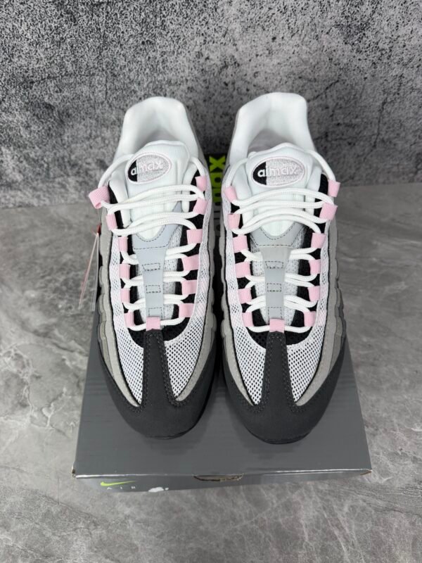 Nike Kobe 11 EM Low Invisibility Cloak