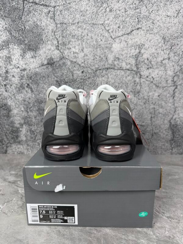 Nike Kobe 11 EM Low Invisibility Cloak