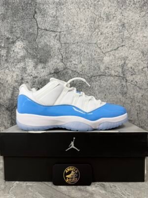 Jordan 11 Retro Low University Blue