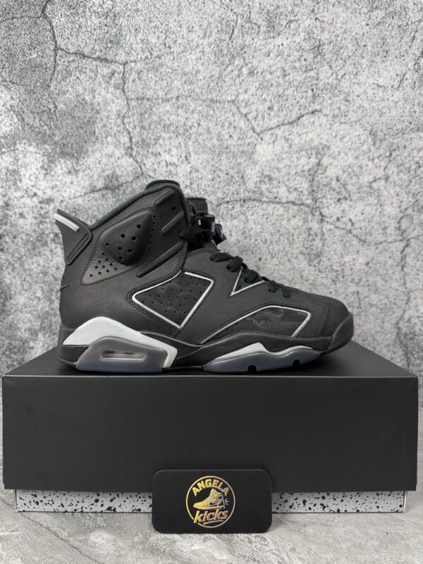 Jordan 6 Retro