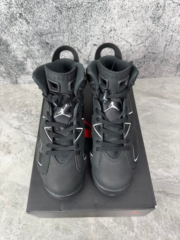 Jordan 6 Retro