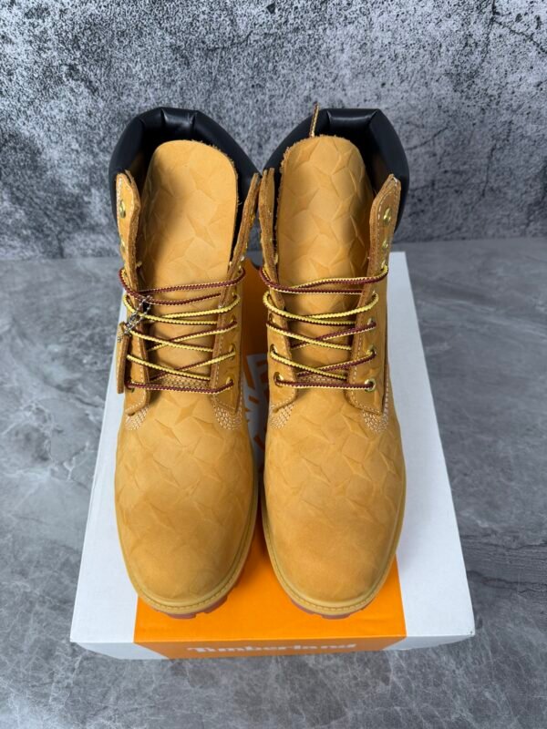 Timberland 6″ Premium Waterproof Boot Supreme Diamond Plate Wheat