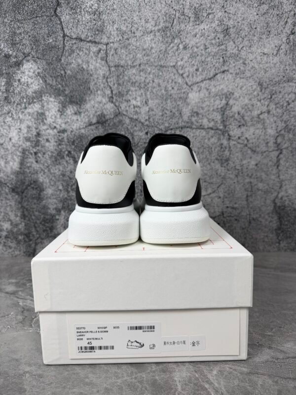 Alexander McQueen Oversized Platform Black