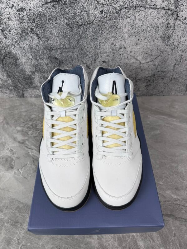 Jordan 5 Retro A Ma Maniére Dawn